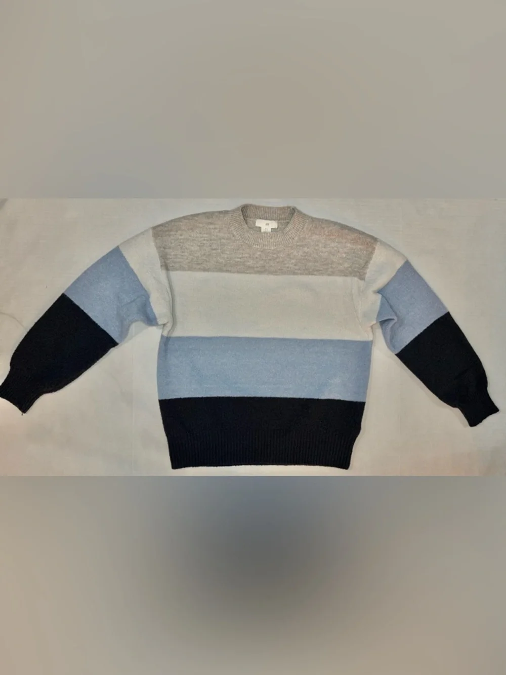 H&M Colorblock Knit Sweater Blue Gray White Black Crew Neck Pullover Size S - Picture 2 of 15